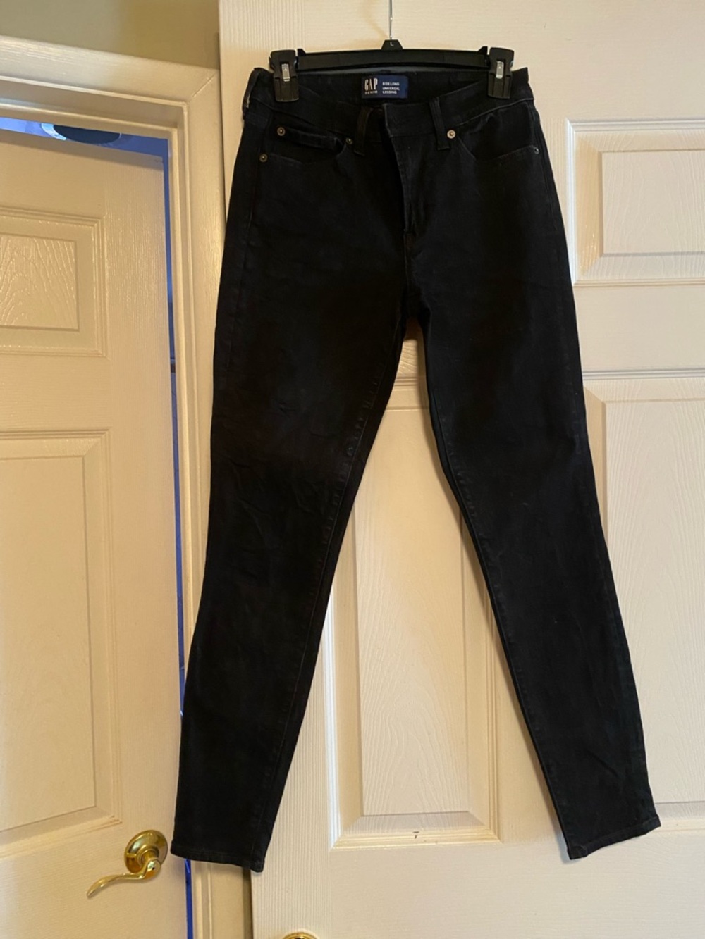 GAP Black High-Rise Skinny Jeans